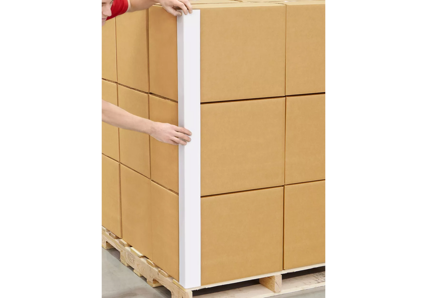 Esquinero de papel Kraft 2'' x 2'' x 160 pts x 150 altura. 160 pts. 25 Piezas. Ideales para proteger esquinas y bordes de cajas durante el transporte y almacenamiento. Solución ecológica, resistente y fácil de usar.